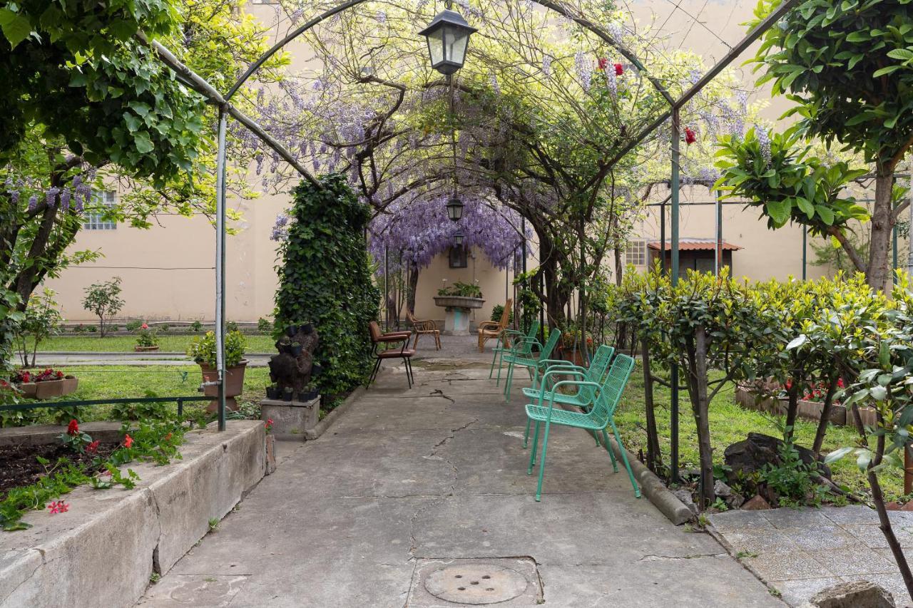 Отель Antica Dimora Sant'Anna Флоренция Экстерьер фото